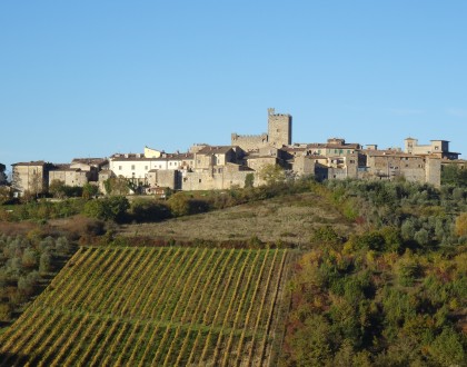 TURISMO IN SICUREZZA DOPO IL COVID-19: LA PALLA PASSA AI PICCOLI BORGHI